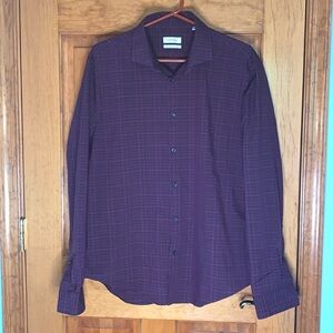 Calvin Klein L 16-16.5 Men’s Extreme Slim Stretch Shirt. Purple plaid.